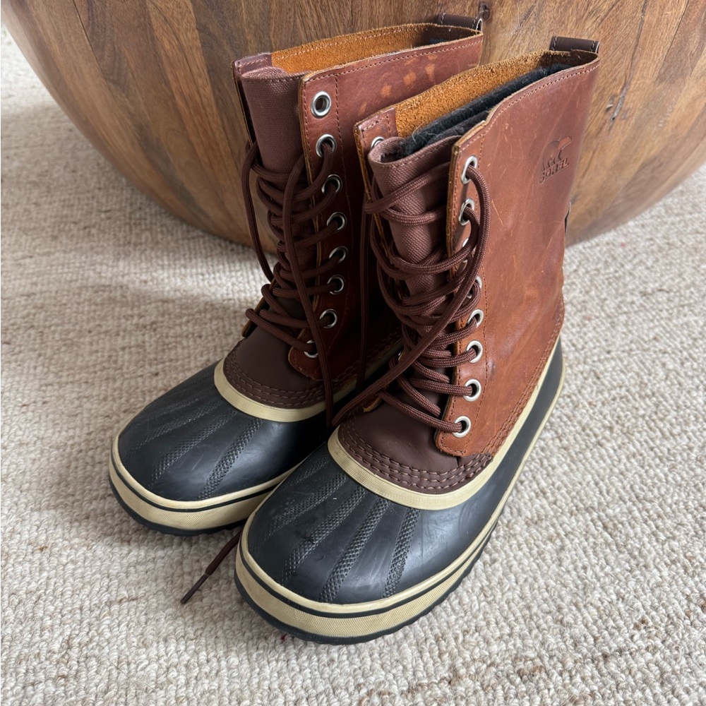 Sorel Men's Two-Tone Leather and Rubber Boots